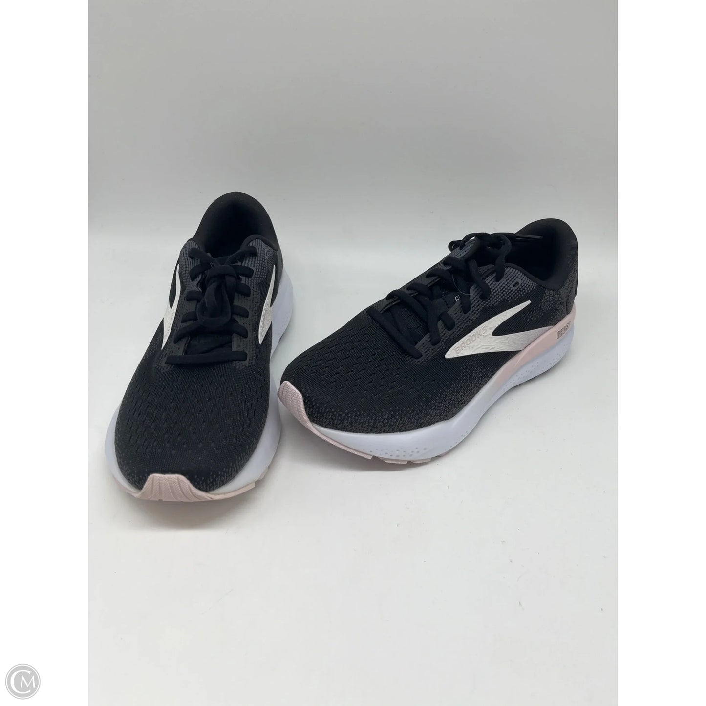 Shoes Athletic By Brooks In Black & Pink, Size: 9
