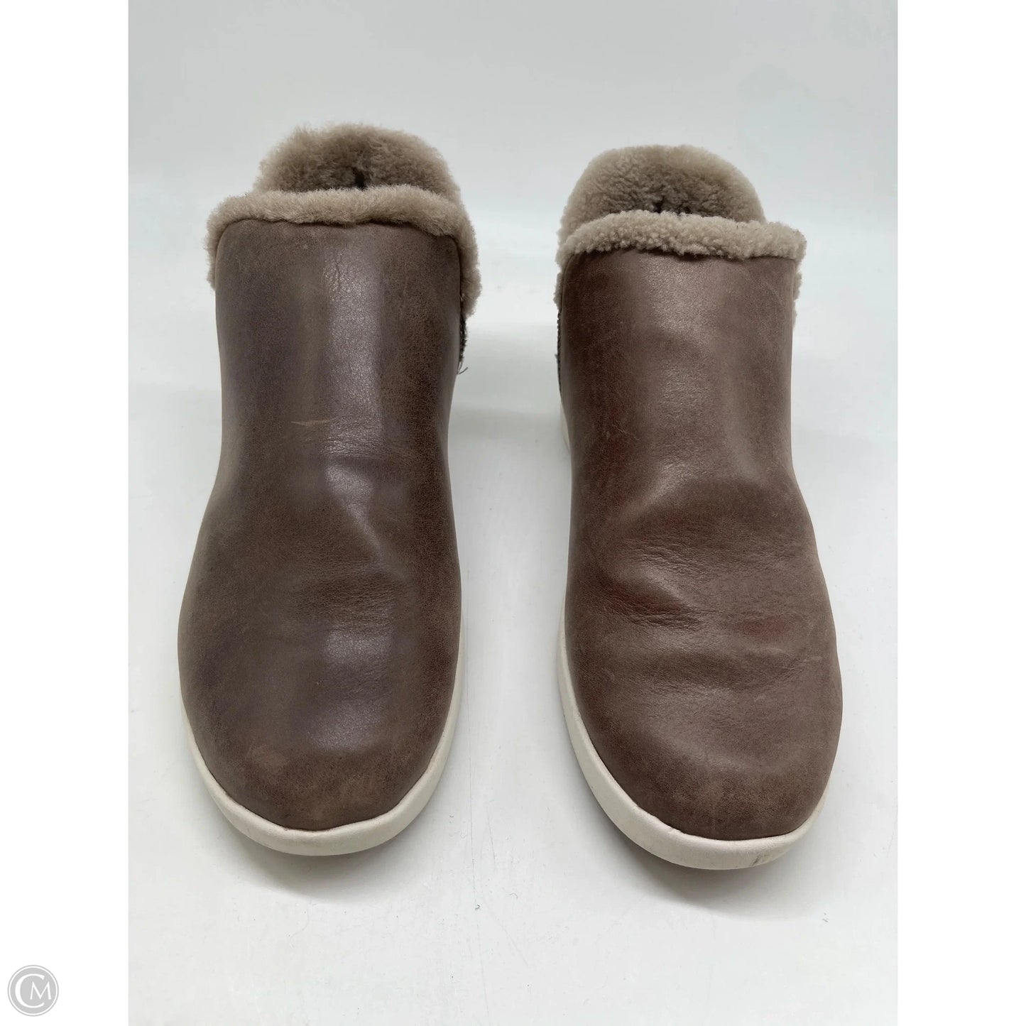 Boots Ankle Flats By Olukai In Brown, Size: 10