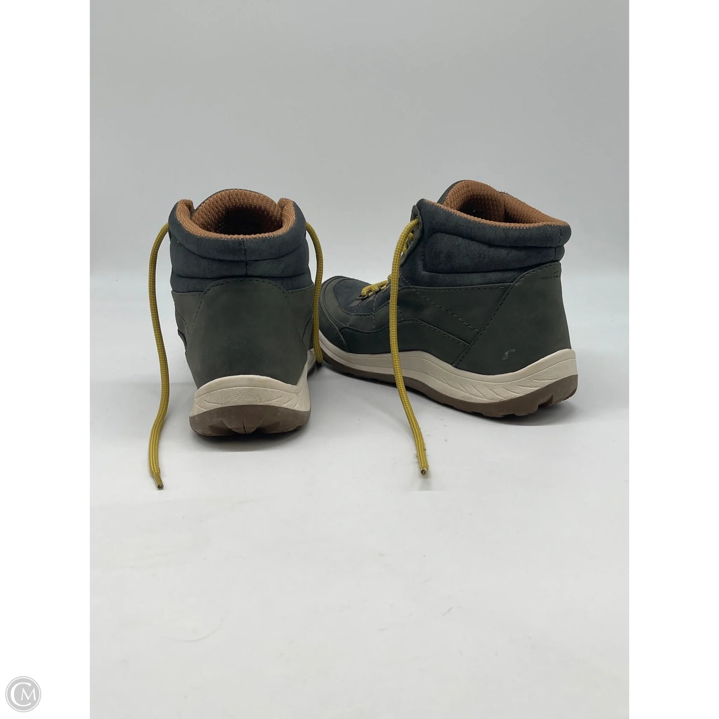 Boots Hiking By BARETRAPS In Grey, Size: 8