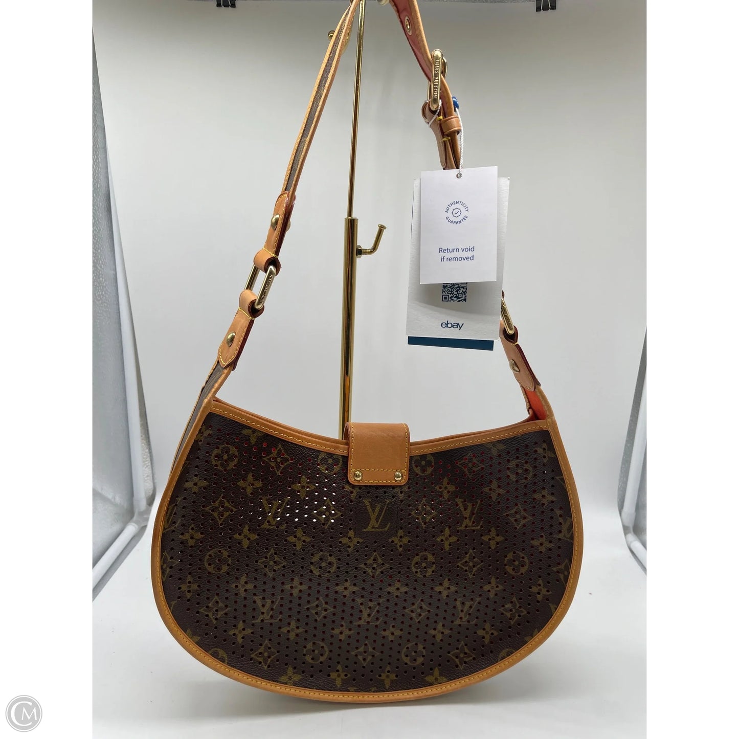 Handbag Luxury Designer By Louis Vuitton, Size: Medium