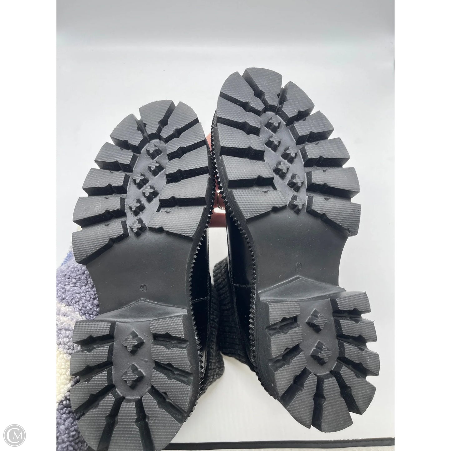 Boots Ankle Heels By Clothes Mentor In Black, Size: 9