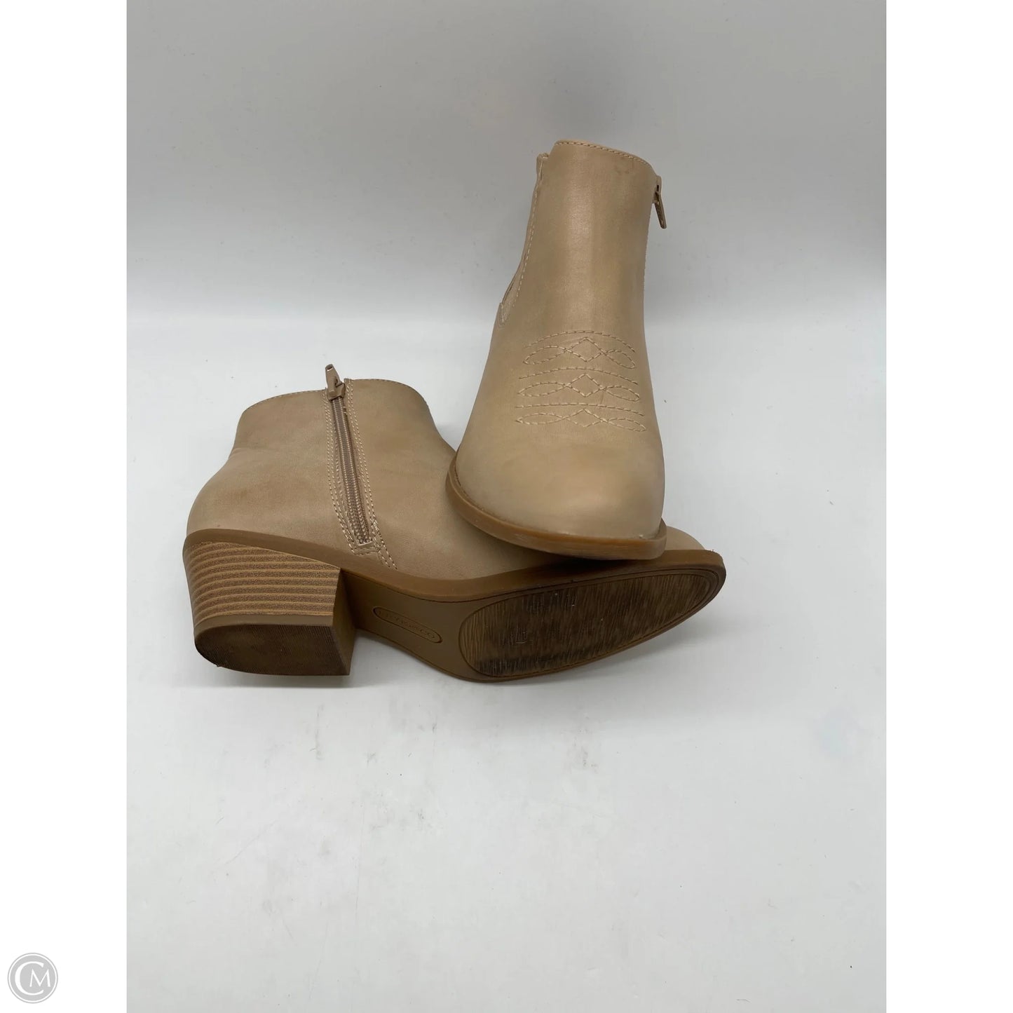 Boots Ankle Heels By Frye And Co In Tan, Size: 9
