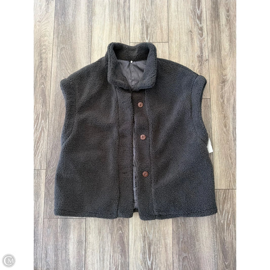 Vest Fleece By Clothes Mentor In Grey, Size: M