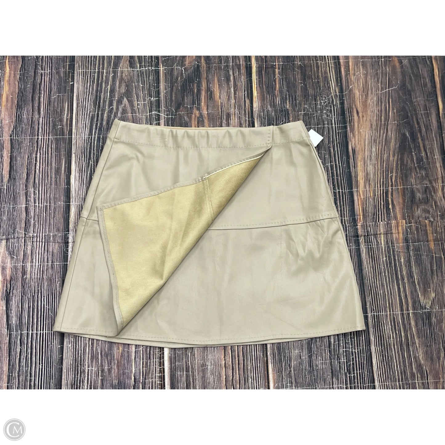 Skirt Mini & Short By Max Studio In Tan, Size: L