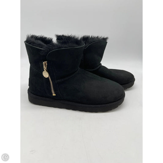 Boots Designer By Ugg In Black, Size: 8