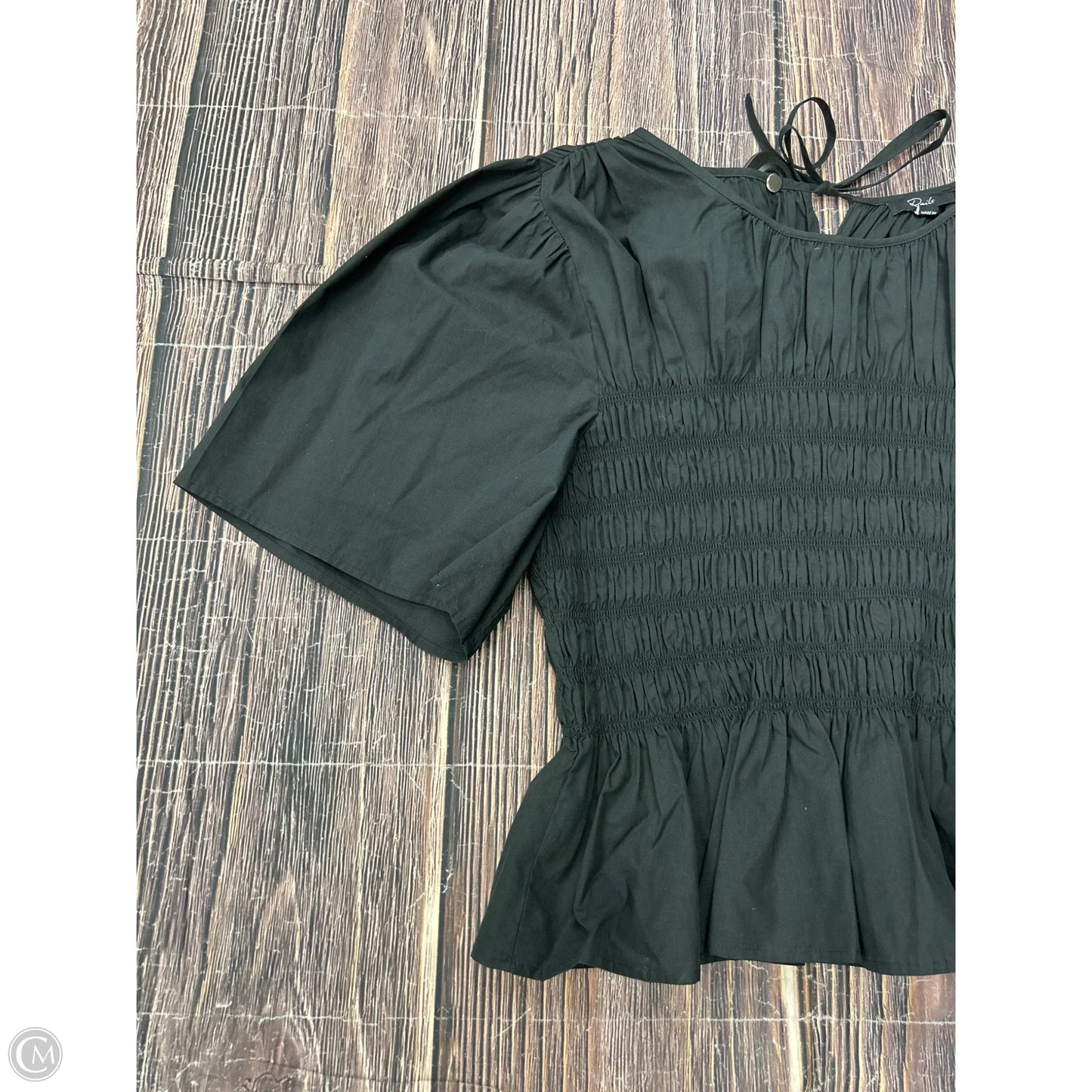 Top Short Sleeve By Rails In Black, Size: L