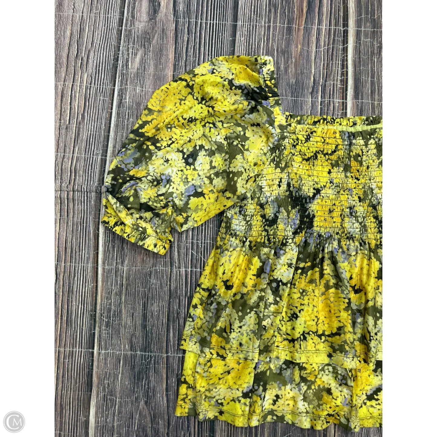 Top Short Sleeve By Skyes The Limit In Yellow, Size: Mp