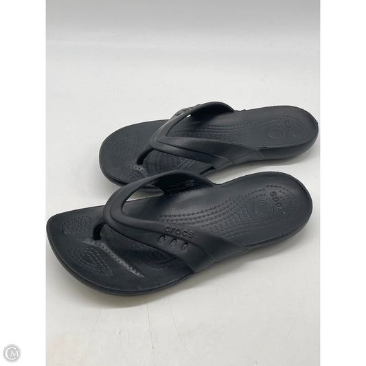 Sandals Flats By Crocs In Black, Size: 7