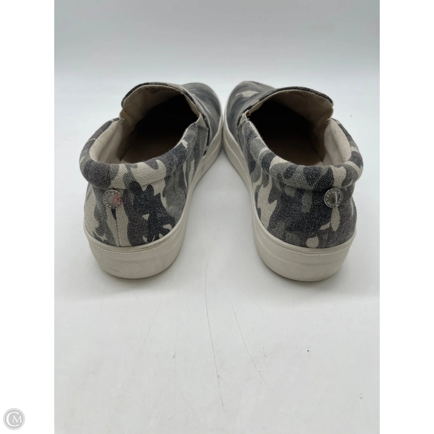 Shoes Flats By Steve Madden In Camouflage Print, Size: 11