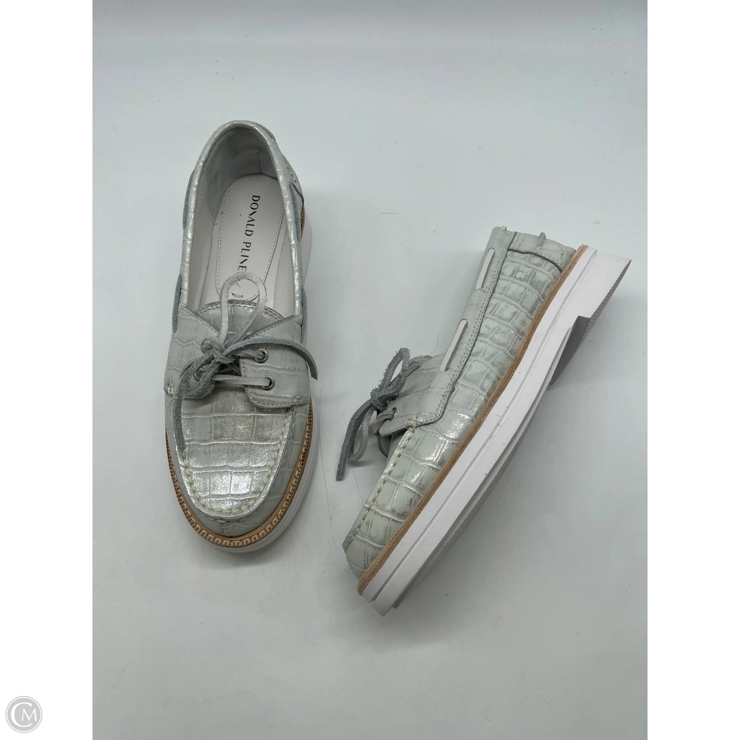 Shoes Flats By Donald Pliner In White, Size: 8.5