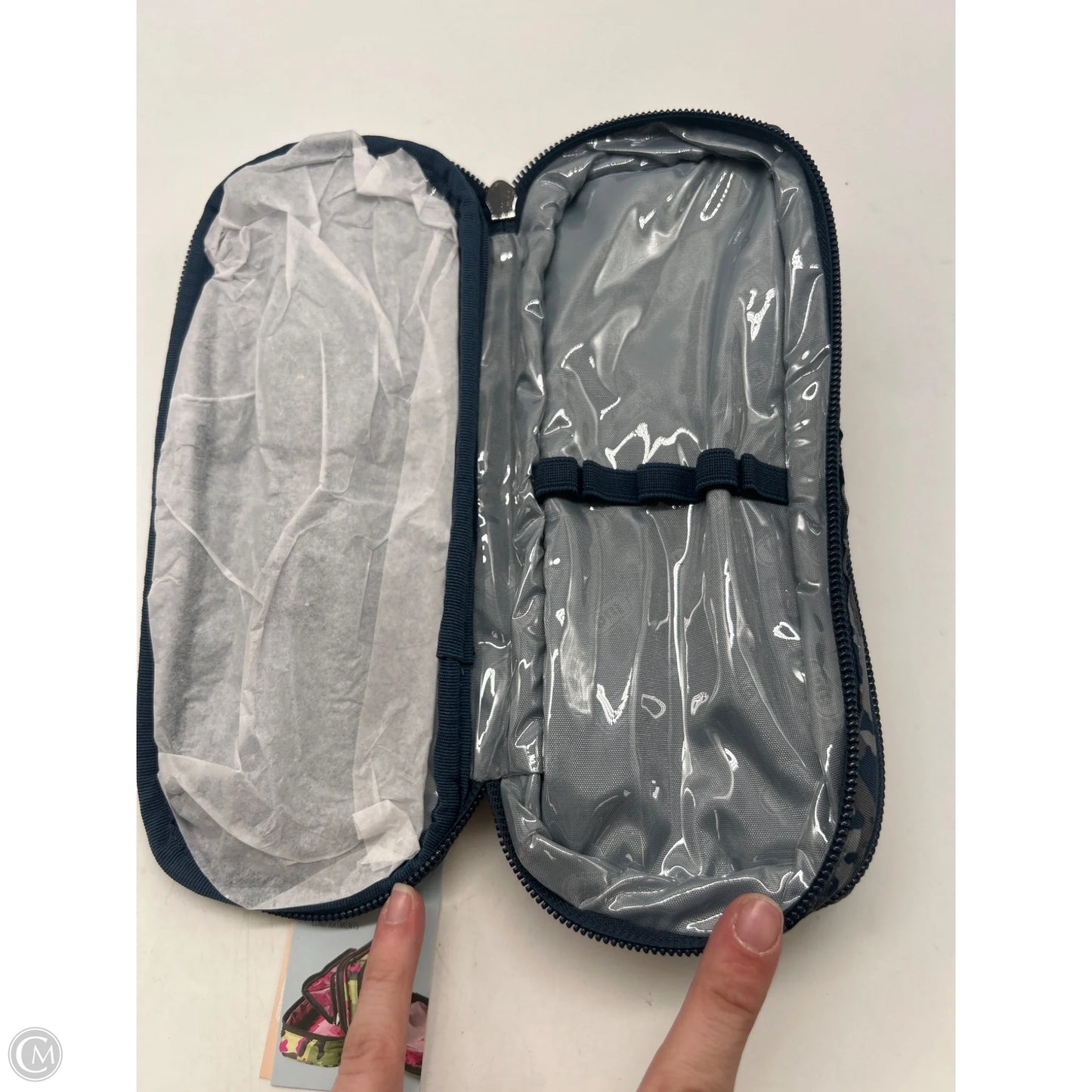 Makeup Bag By Lug, Size: Medium