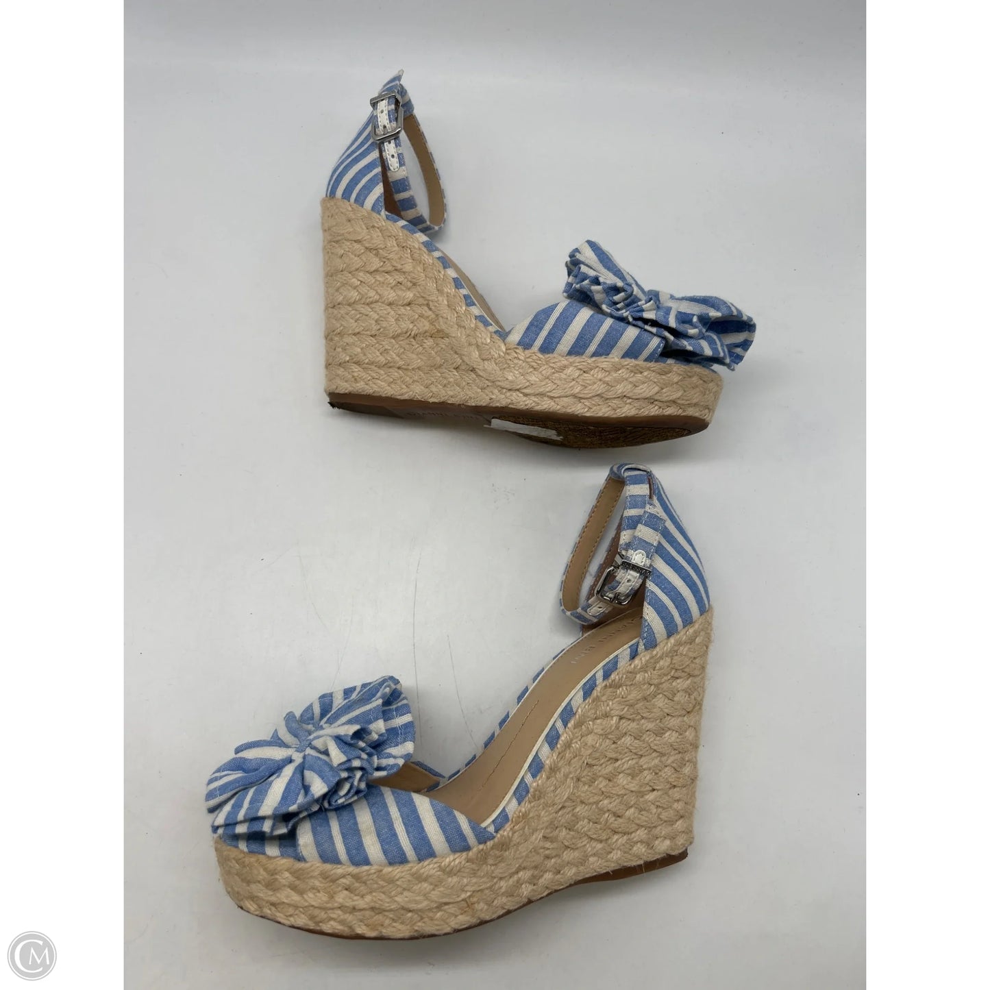 Shoes Heels Wedge By Gianni Bini In Blue & White, Size: 8
