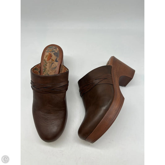 Sandals Heels Block By Boc In Brown, Size: 11