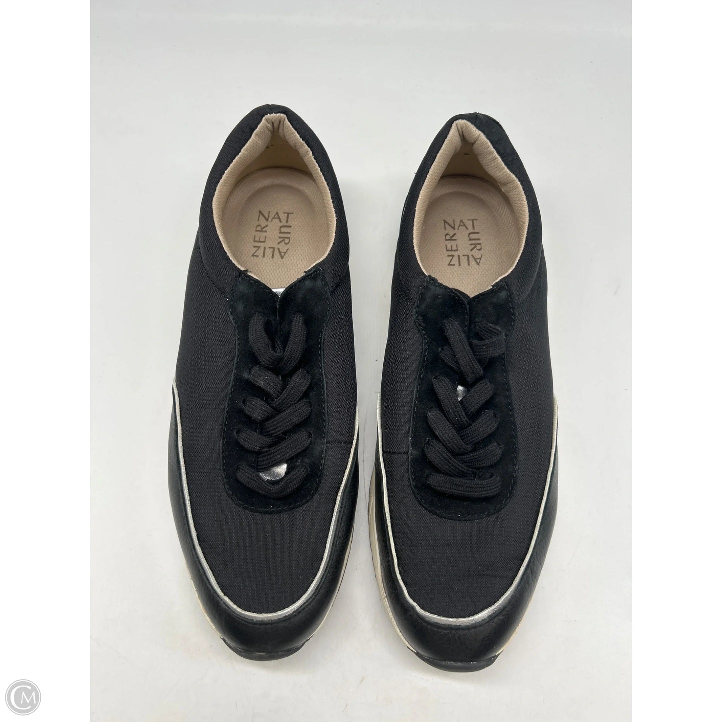 Shoes Sneakers By Naturalizer In Black, Size: 11