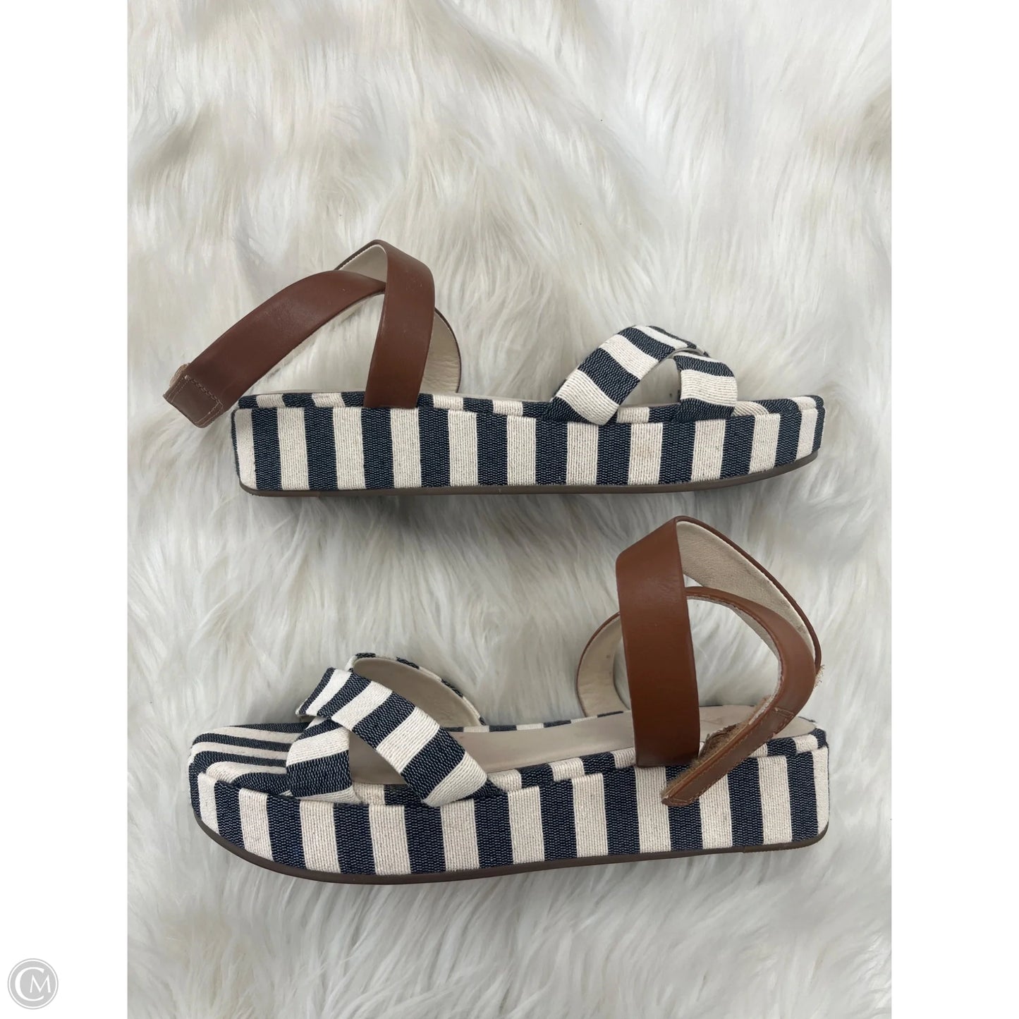 Sandals Flats By Able In Blue & White, Size: 7