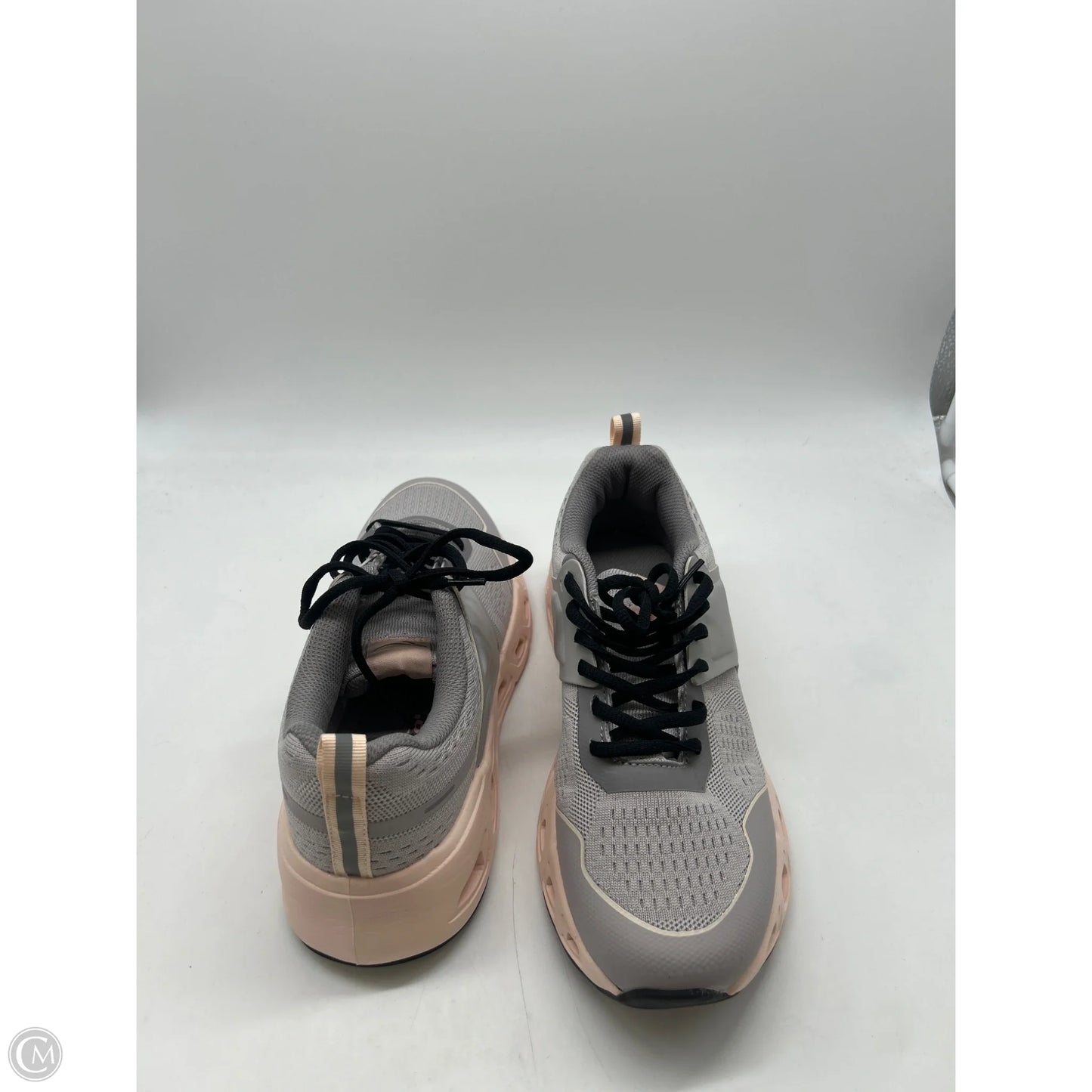 Shoes Athletic By Crane In Grey & Pink, Size: 9