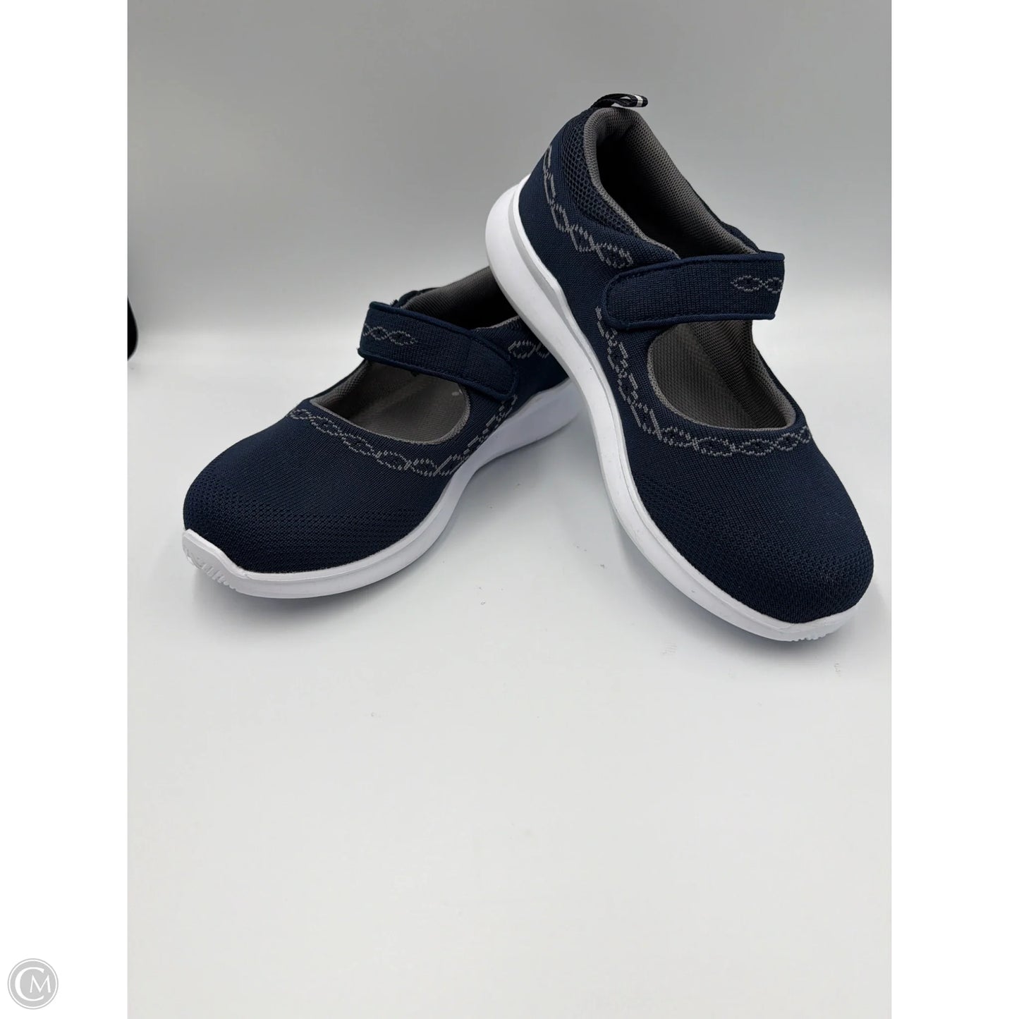Shoes Flats By Clothes Mentor In Navy, Size: 6