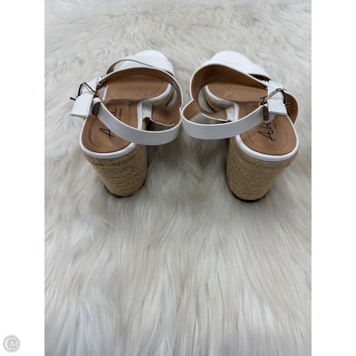 Shoes Heels Block By Abella In White, Size: 9.5