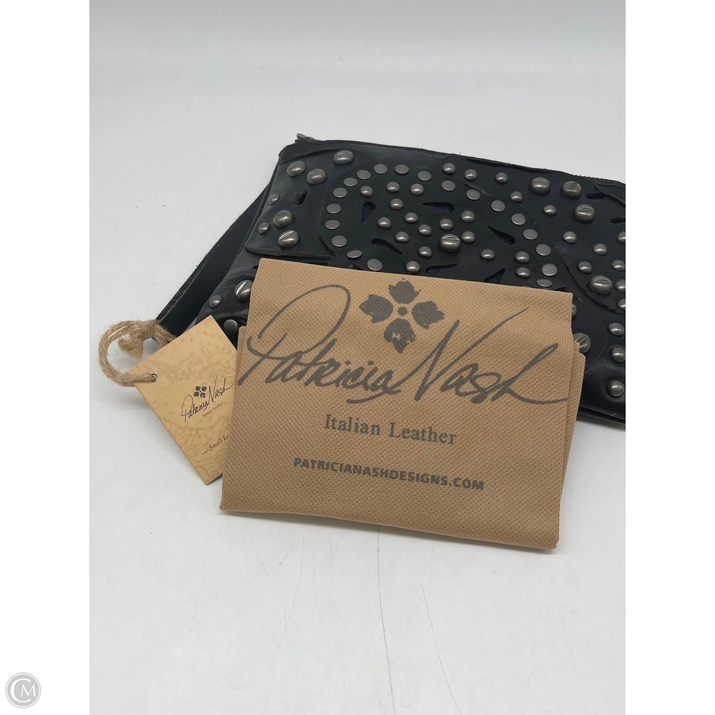 Wristlet Designer By Patricia Nash, Size: Medium
