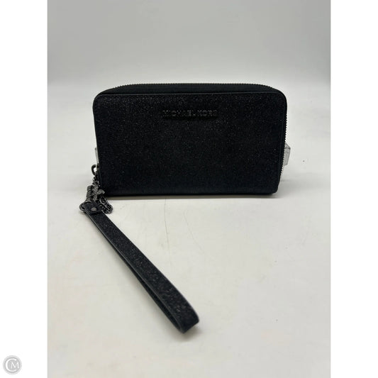 Wristlet Designer By Michael Kors, Size: Large