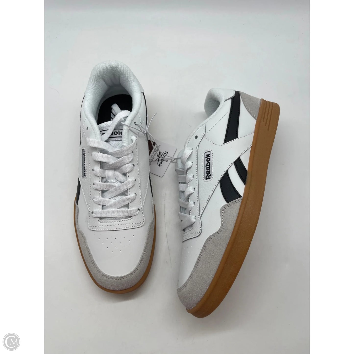 Shoes Sneakers By Reebok In White, Size: 9