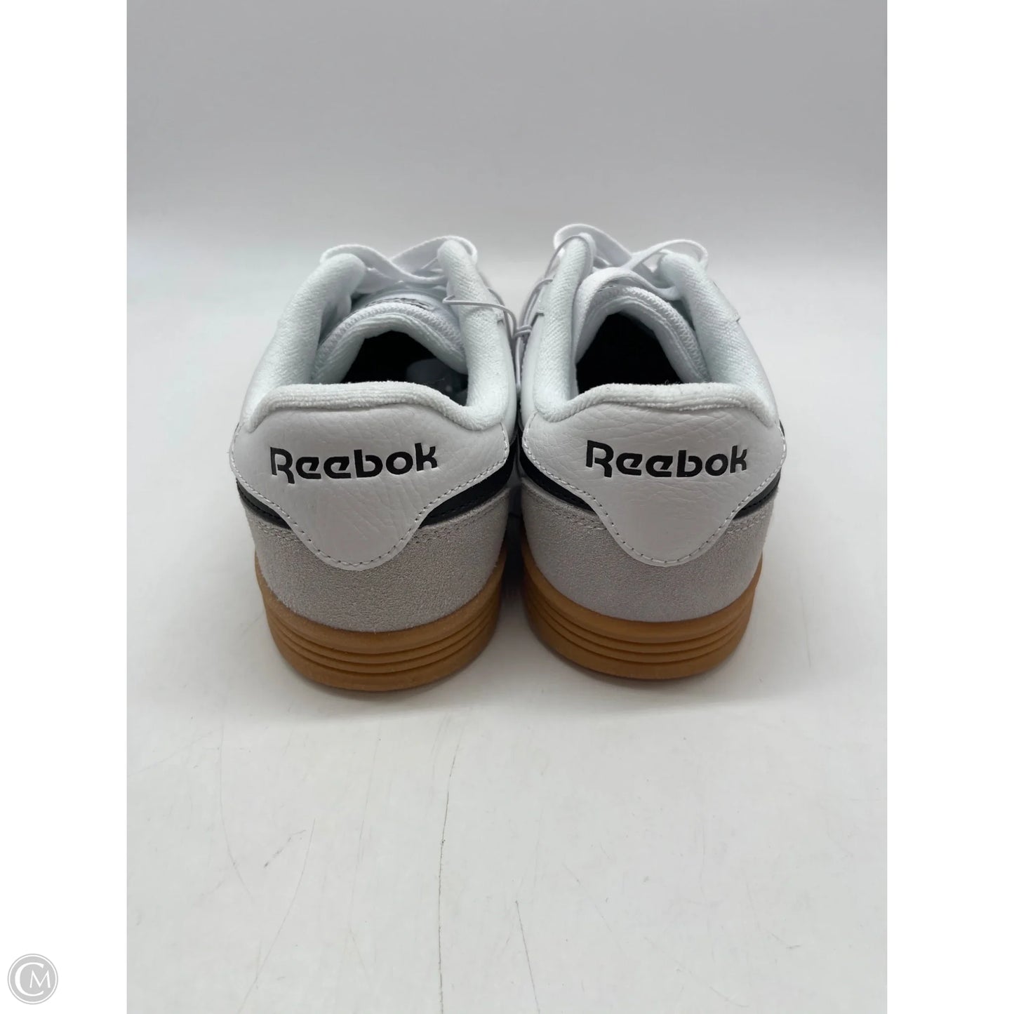 Shoes Sneakers By Reebok In White, Size: 9