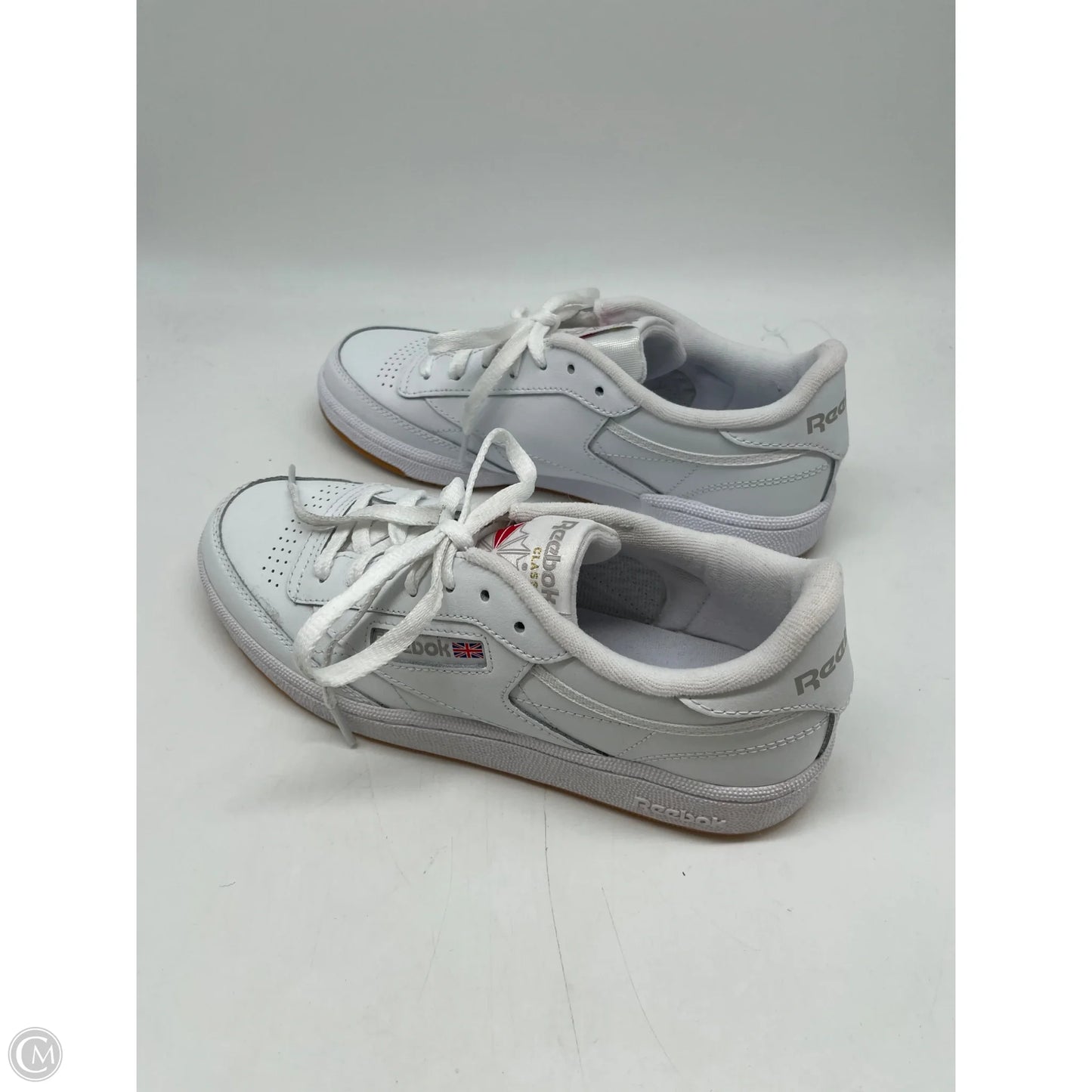 Shoes Sneakers By Reebok In White, Size: 8