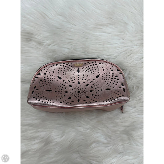 Makeup Bag By Victorias Secret, Size: Medium