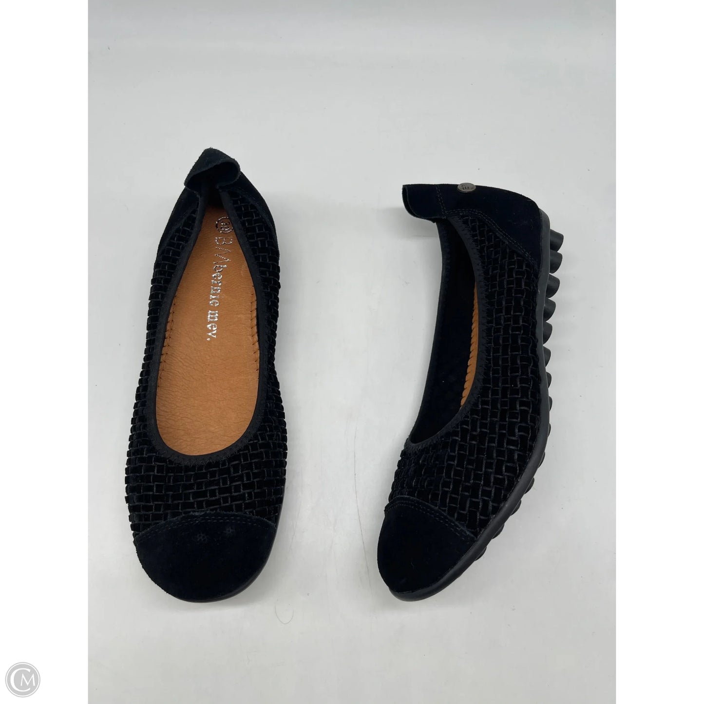 Shoes Flats By Bernie Mev In Black, Size: 8