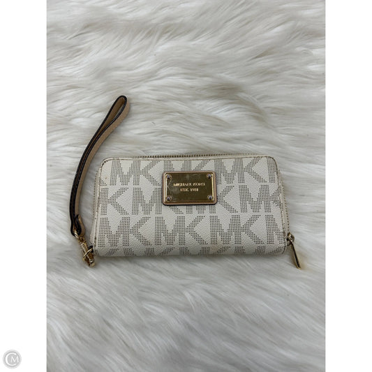 Wristlet Designer By Michael Kors, Size: Medium