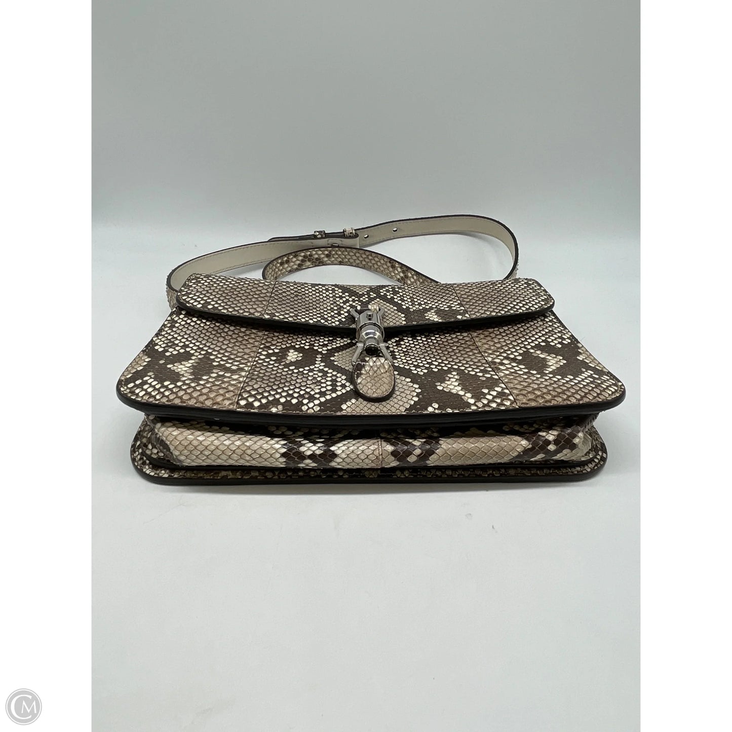 Handbag Luxury Designer By Gucci, Size: Medium