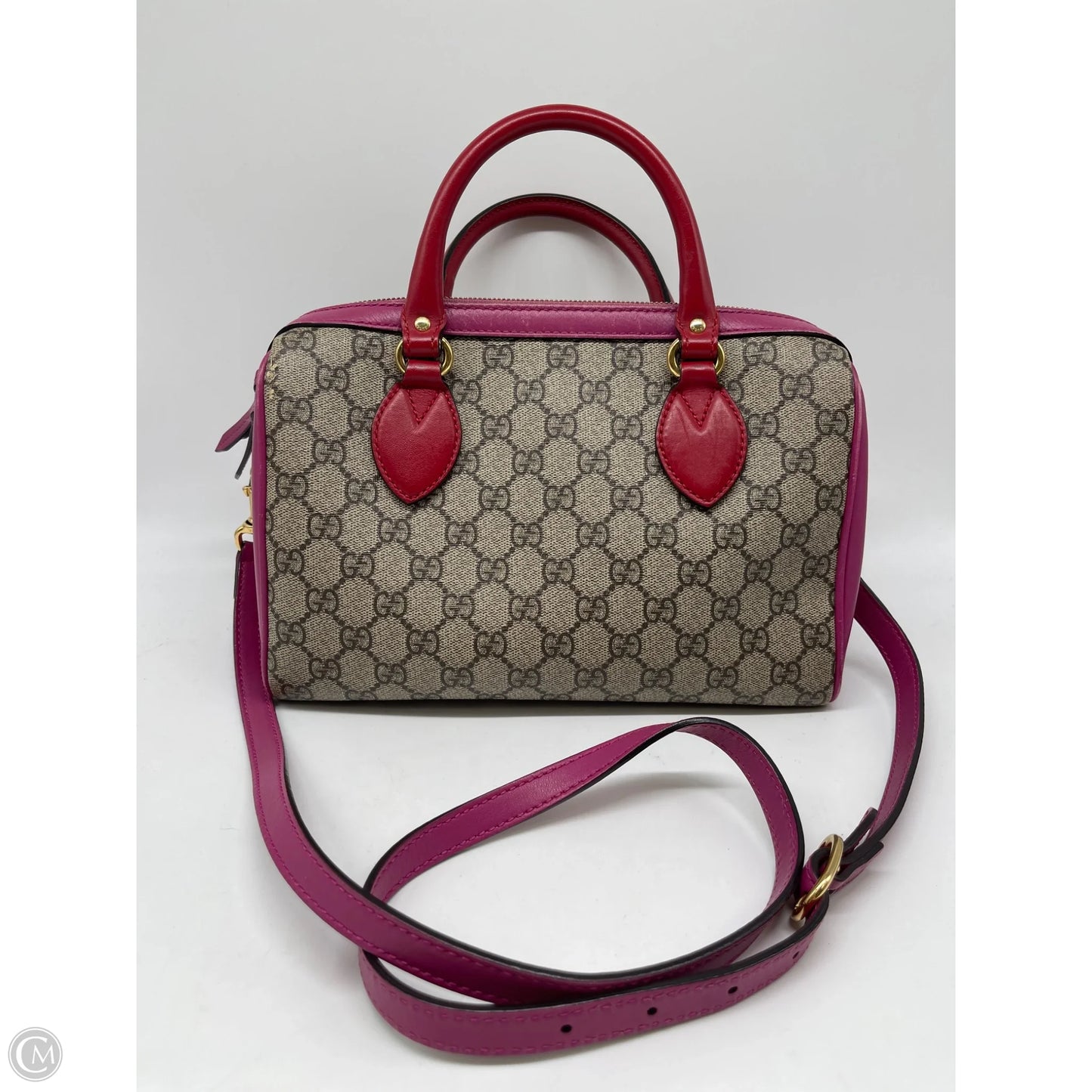 Handbag Luxury Designer By Gucci, Size: Medium