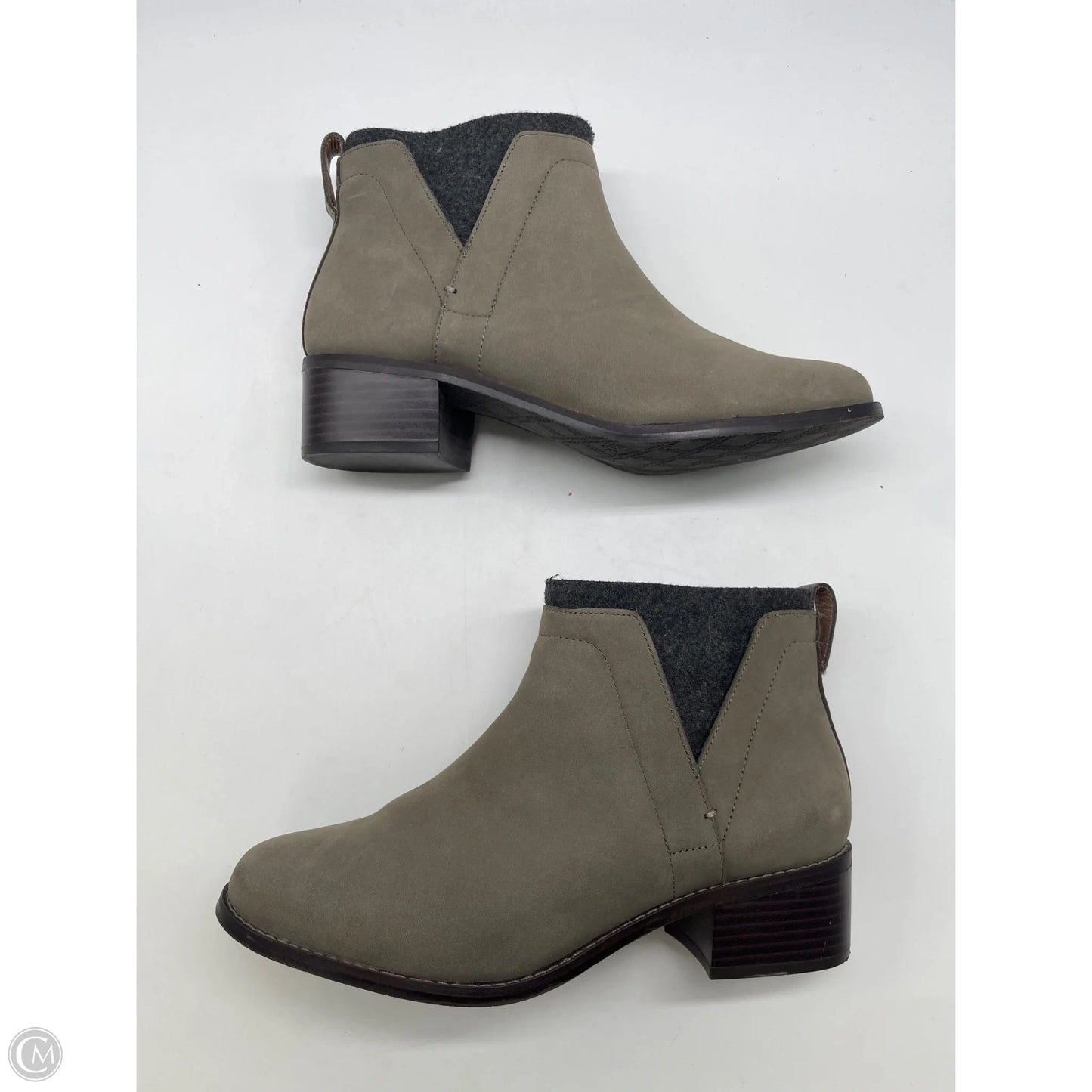 Boots Ankle Heels By Vionic In Green, Size: 7