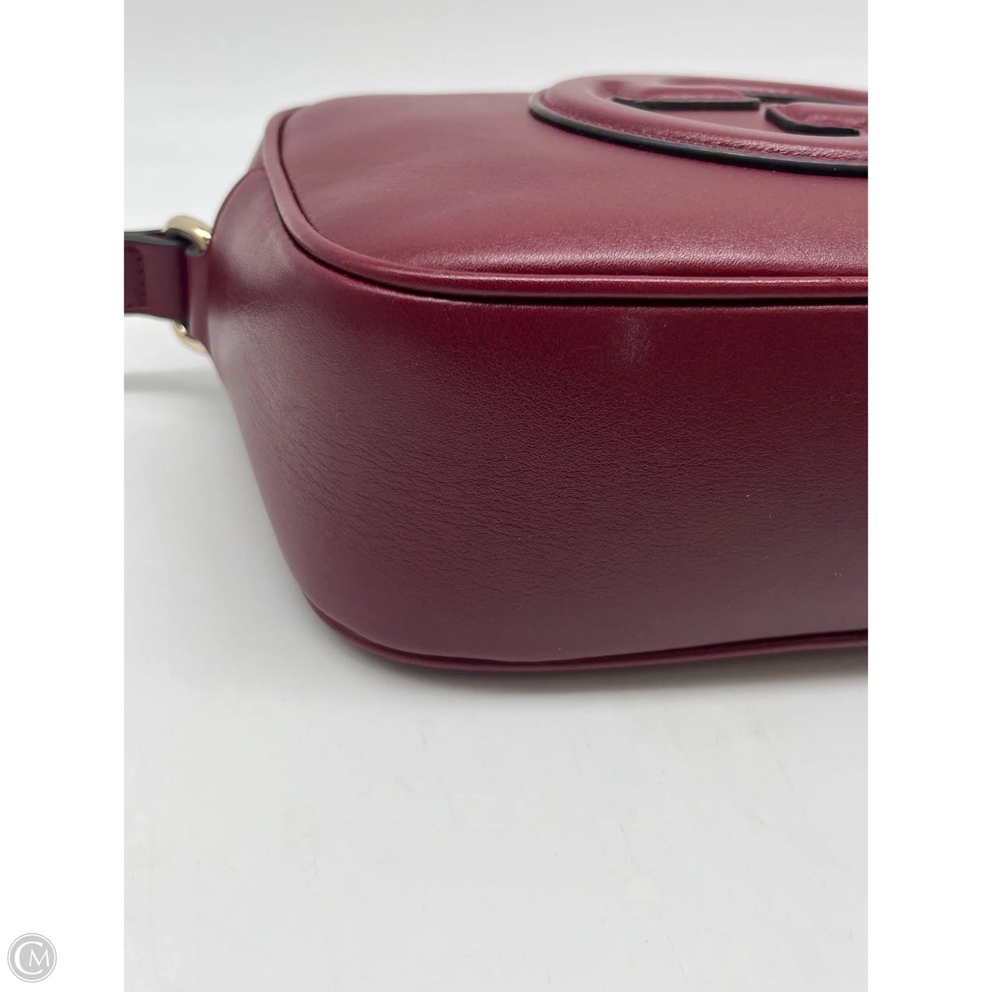 Crossbody Luxury Designer By Gucci, Size: Small