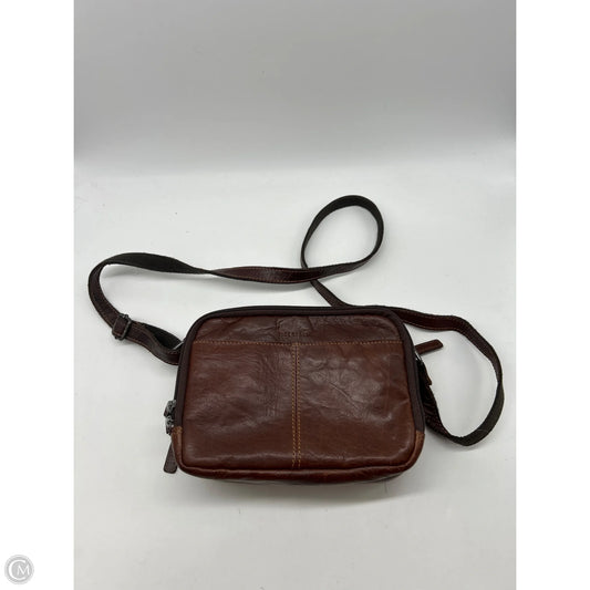 Crossbody By Clothes Mentor, Size: Medium