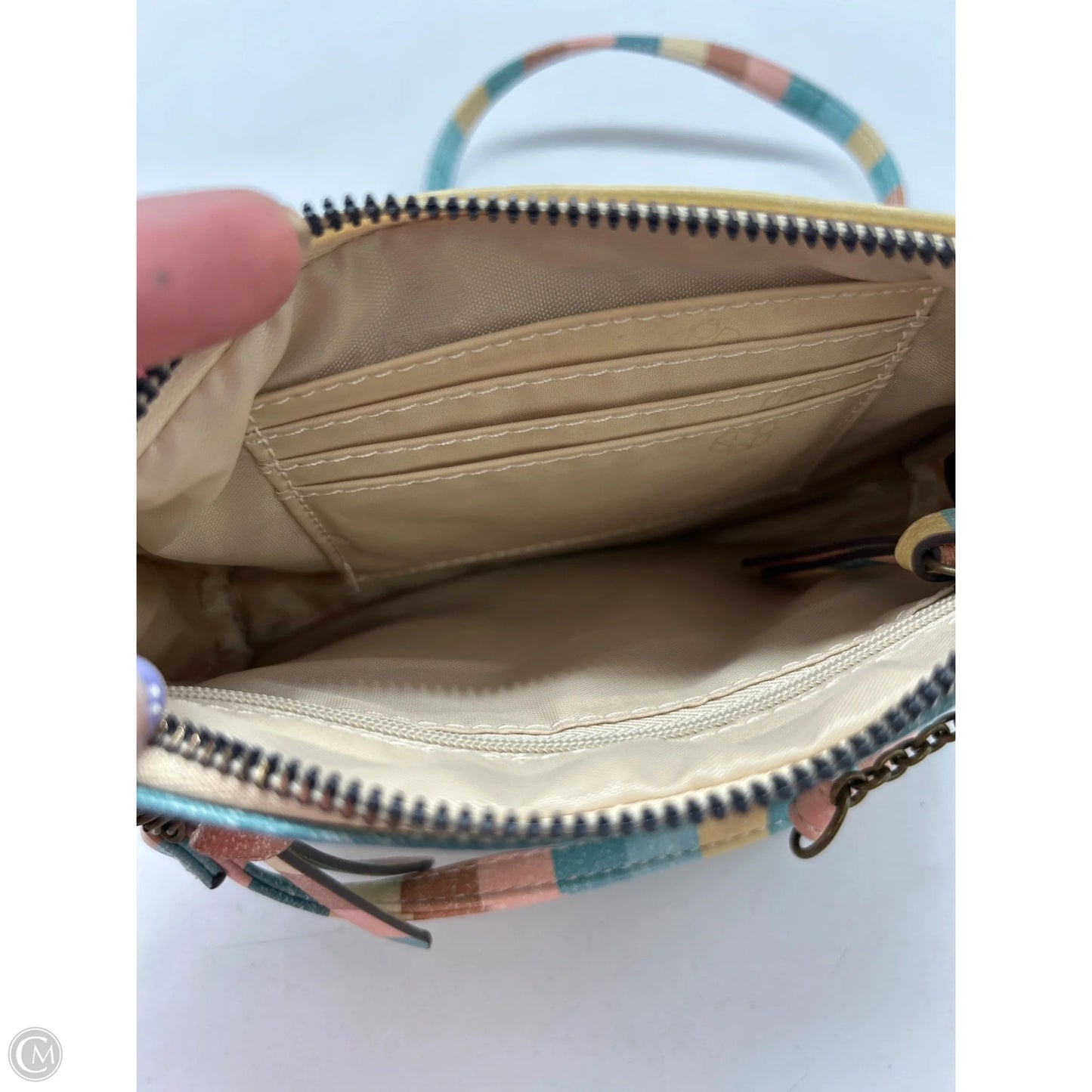 Crossbody By Clothes Mentor, Size: Small