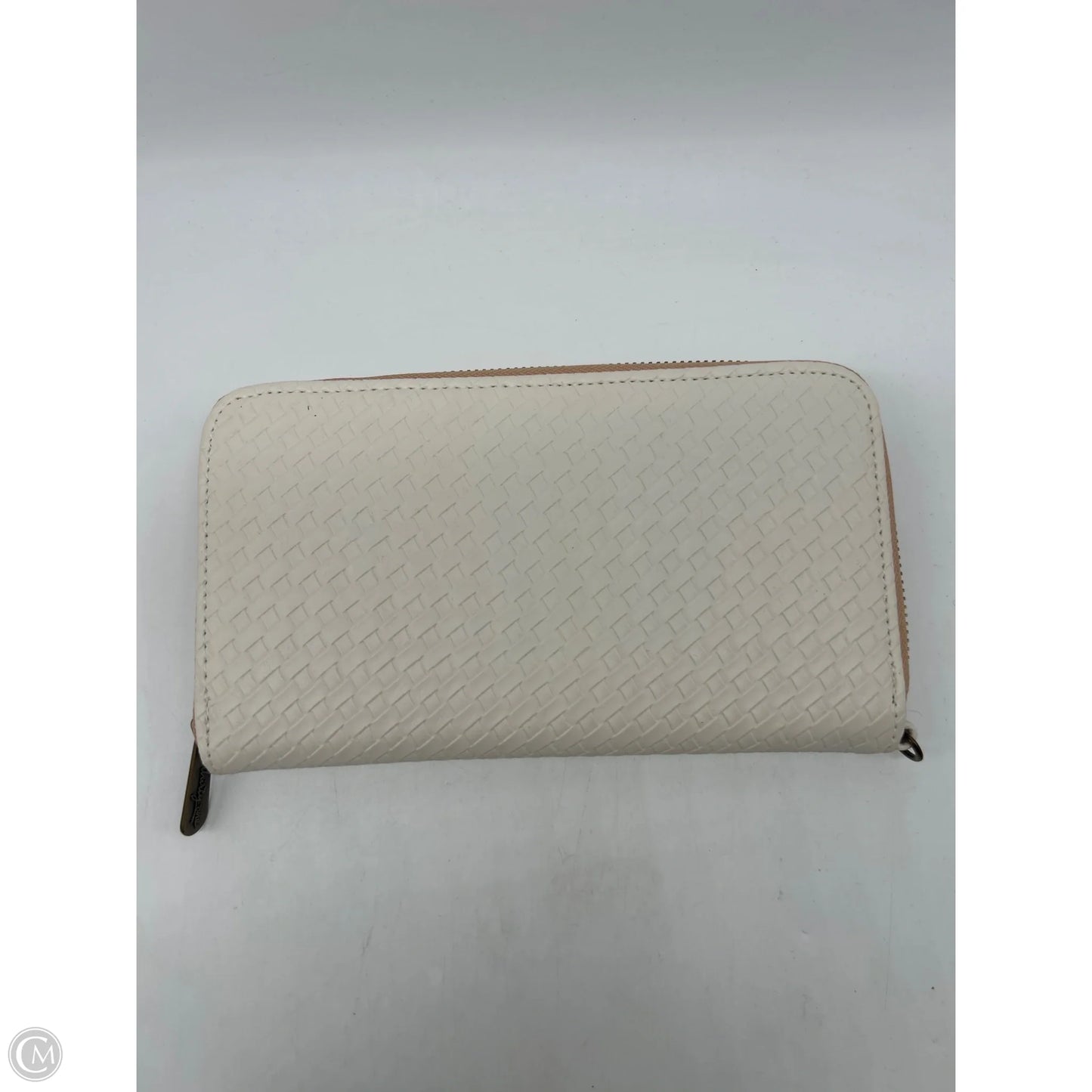 Wallet By Thirty One, Size: Medium