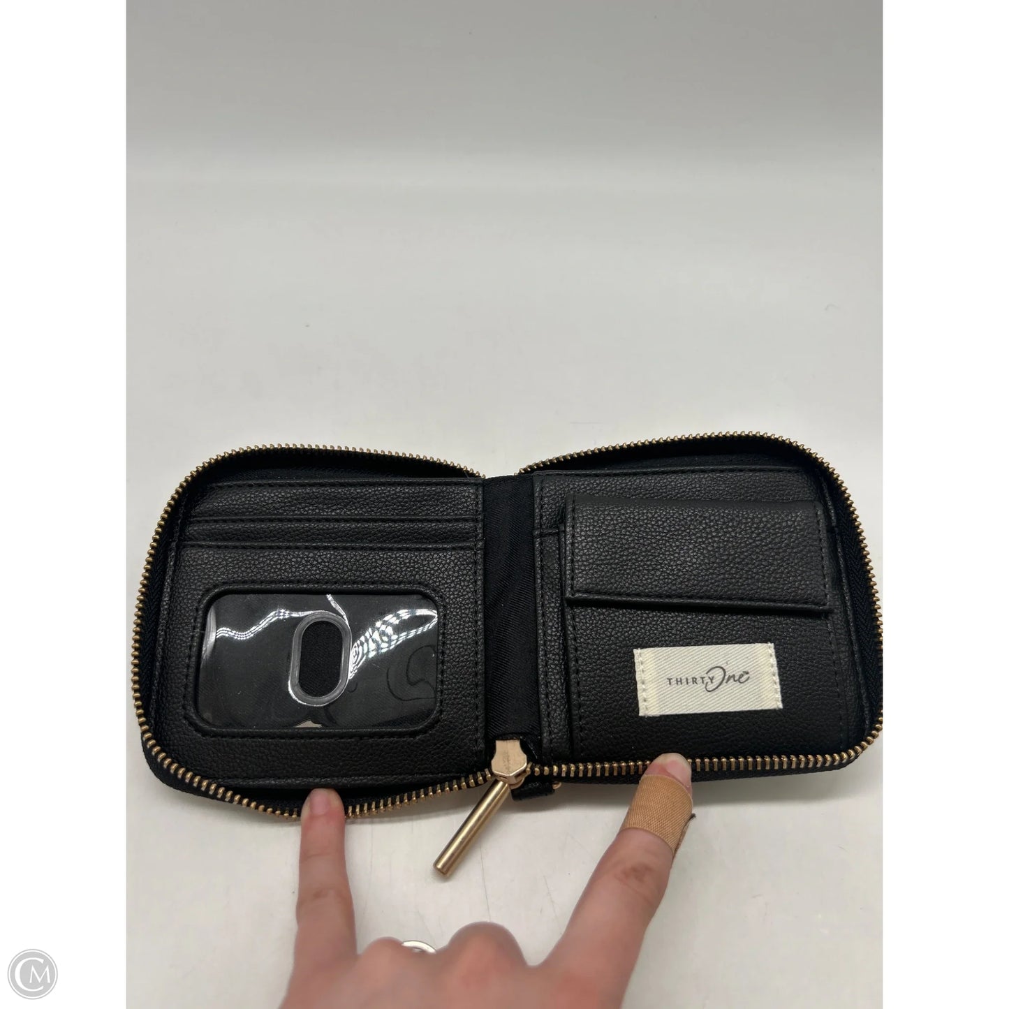 Wallet By Thirty One, Size: Small
