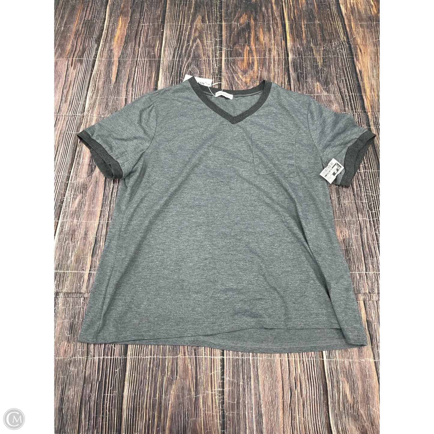 Top Short Sleeve Basic By Clothes Mentor In Grey, Size: Xl