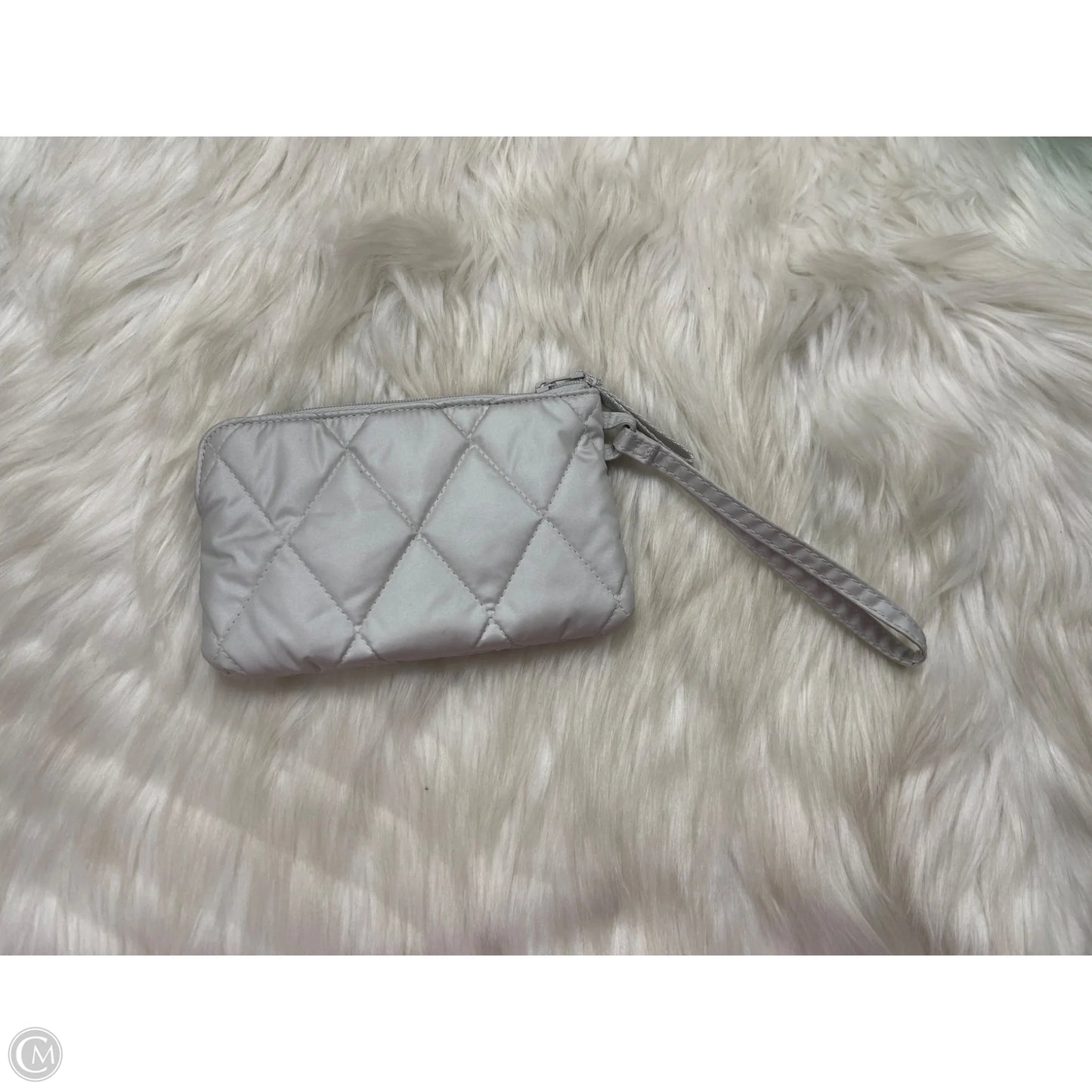 Wristlet By Vera Bradley, Size: Small