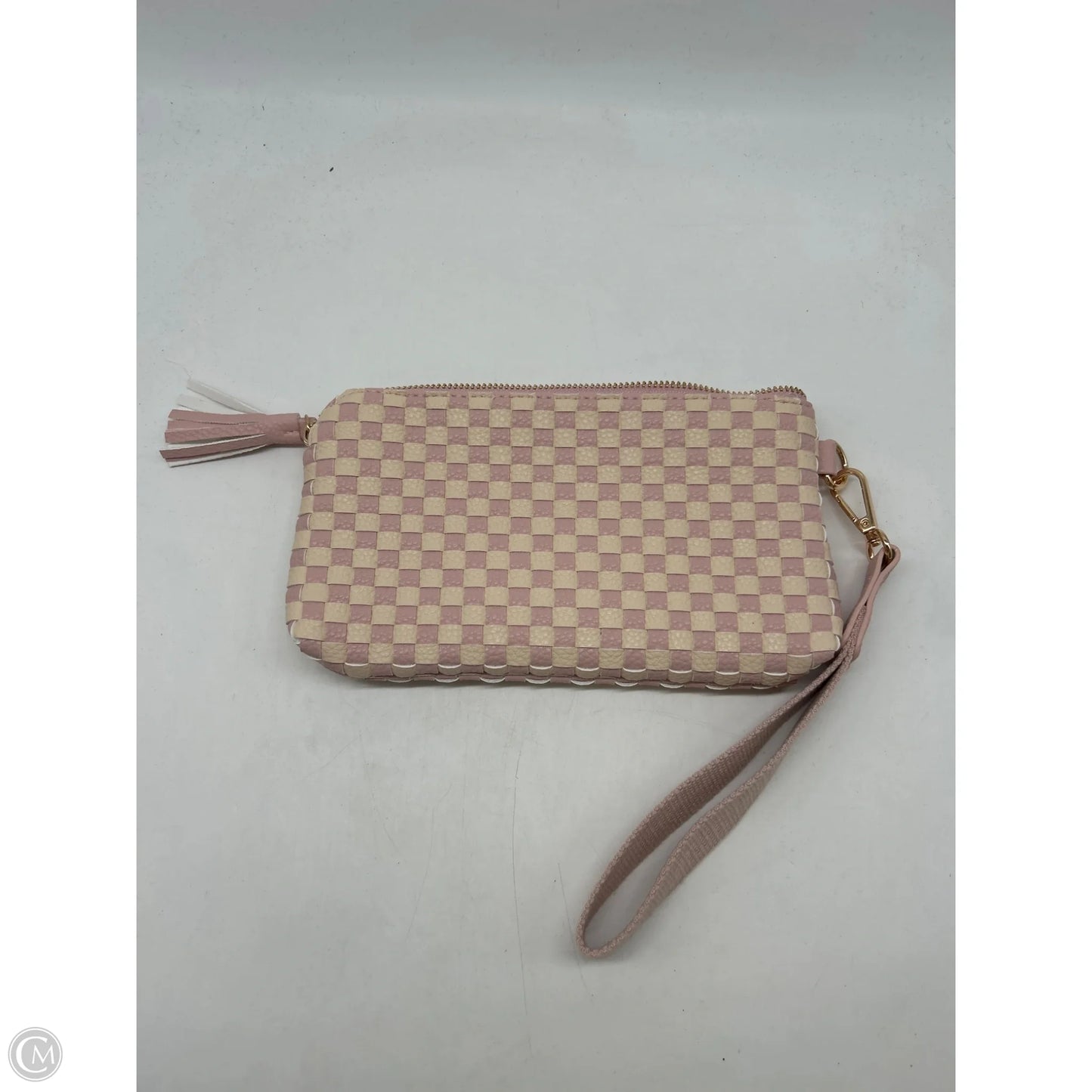 Wristlet By Clothes Mentor, Size: Medium