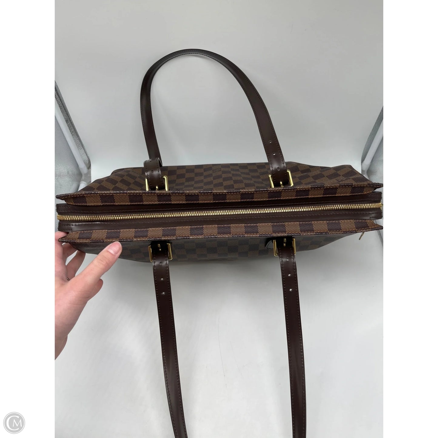 Handbag Luxury Designer By Louis Vuitton, Size: Large