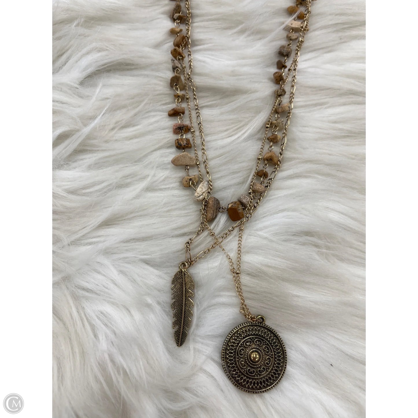 Necklace Layered By Bke