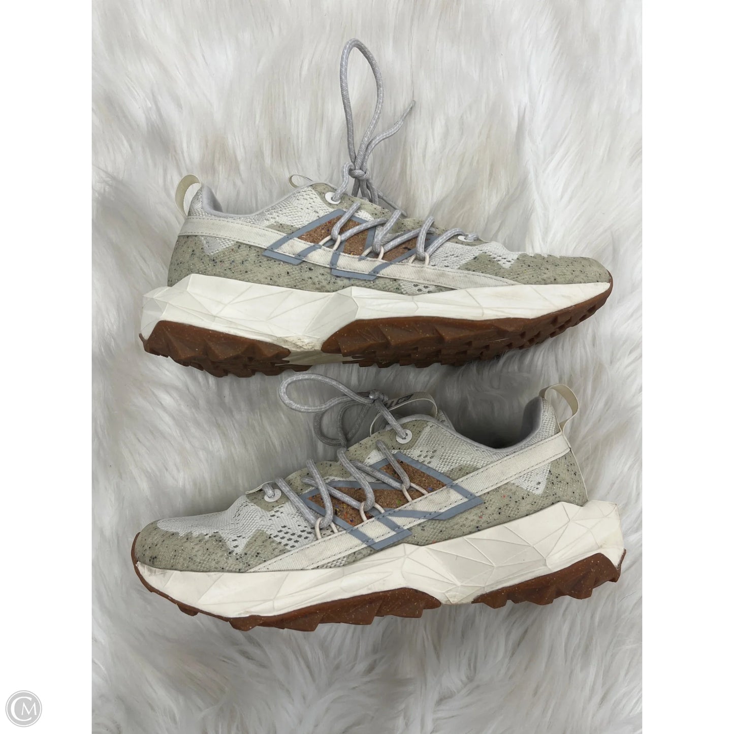 Shoes Athletic By New Balance In Tan, Size: 8.5