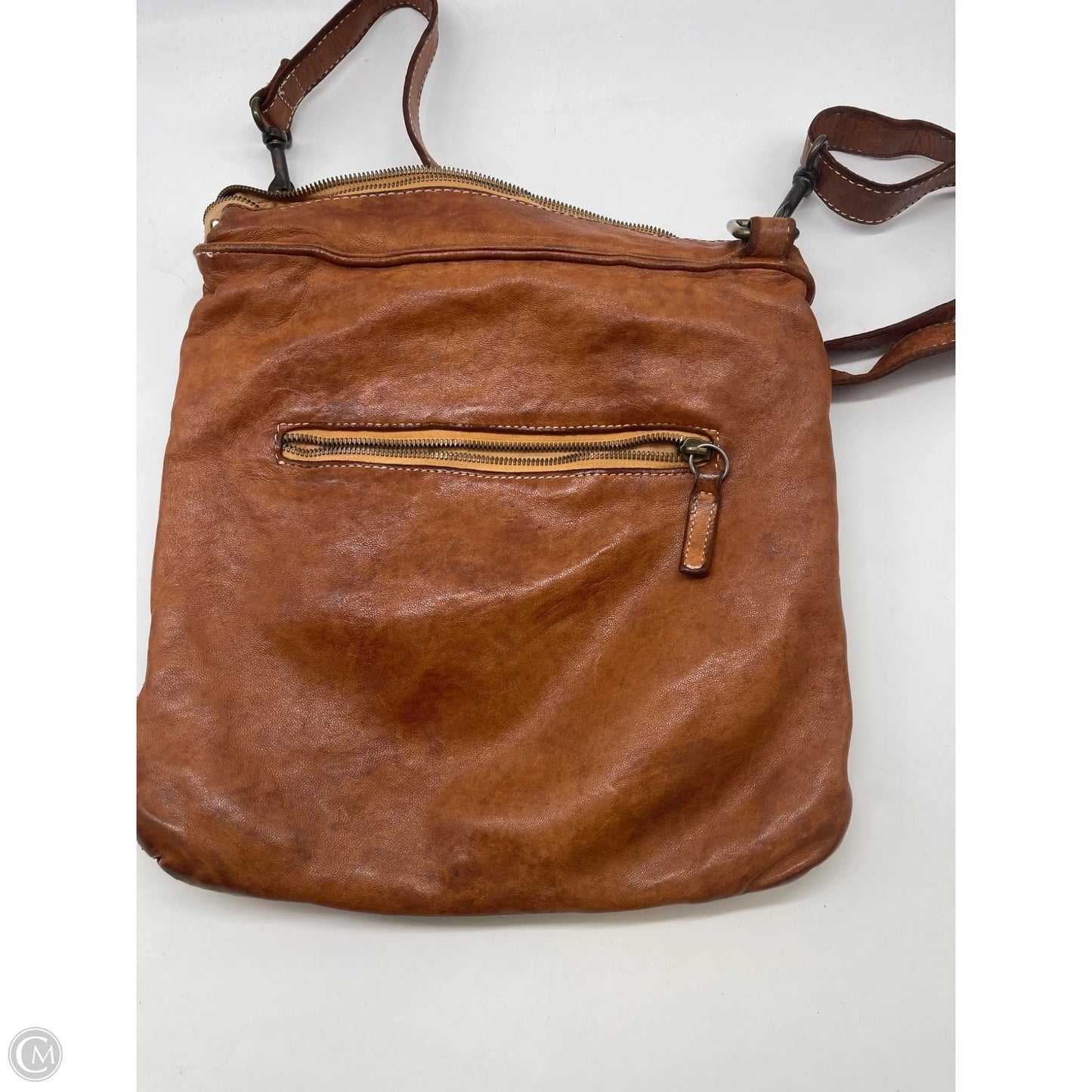 Crossbody Leather By Clothes Mentor, Size: Large