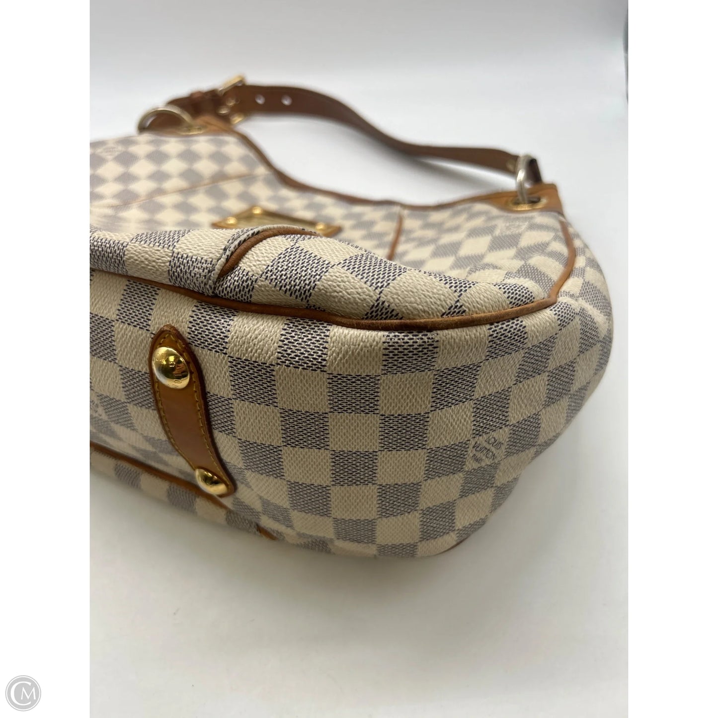 Handbag Luxury Designer By Louis Vuitton, Size: Large