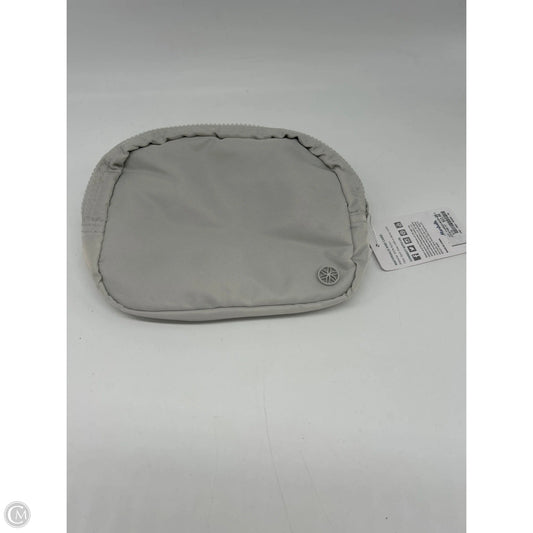 Belt Bag By Gaiam, Size: Small