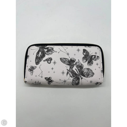 Wallet By Clothes Mentor, Size: Large
