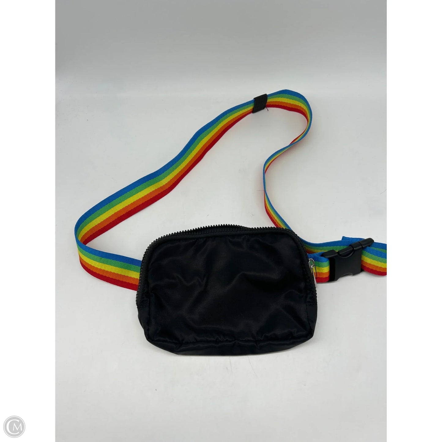 Belt Bag By Clothes Mentor, Size: Small