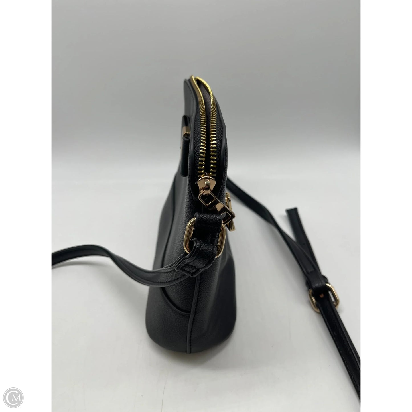 Crossbody By Clothes Mentor, Size: Small